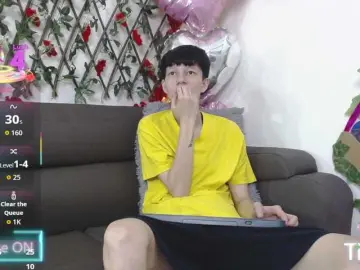 LiamBrown09  live sex cam