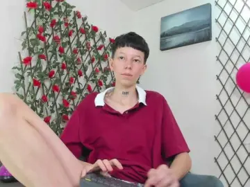 LiamBrown09  live sex cam