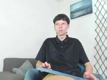 LiamBrown09  live sex cam