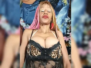Starunivers  live sex cam