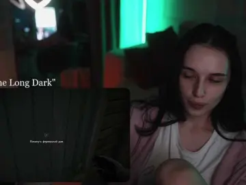 Hor-neyJ0zy  live sex cam