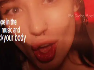 Hor-neyJ0zy  live sex cam