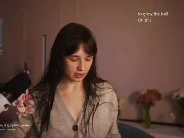 Hor-neyJ0zy  live sex cam