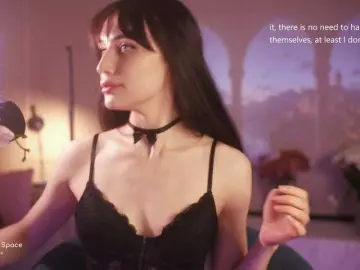Hor-neyJ0zy  live sex cam