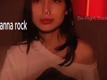 Hor-neyJ0zy  live sex cam