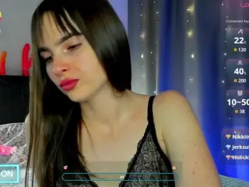 Megannfox3  live sex cam