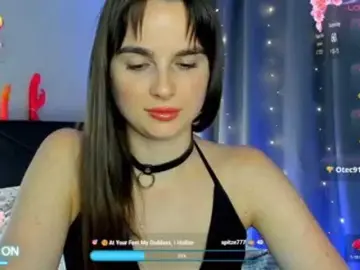 Megannfox3  live sex cam