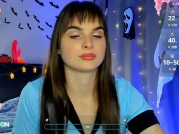 Megannfox3  live sex cam