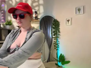 LelaRyann  live sex cam