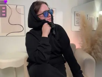 LelaRyann  live sex cam