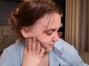 LelaRyann  live sex cam