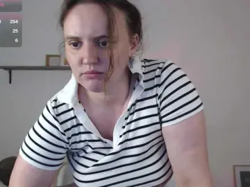 LelaRyann  live sex cam