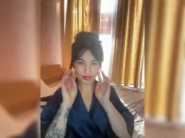 Lyuzaa  live sex cam