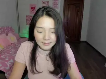 MilanaMittt  live sex cam