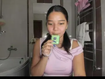 MilanaMittt  live sex cam