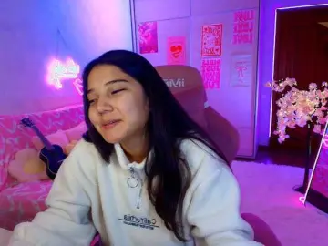 MilanaMittt  live sex cam