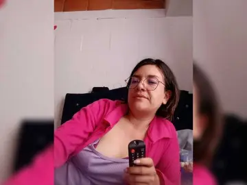 Princessbella93  live sex cam