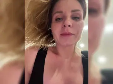 -x777x-  live sex cam