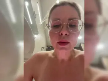 -x777x-  live sex cam