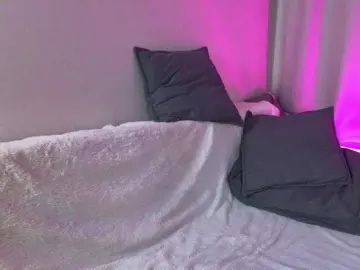 AngelLuna1  live sex cam