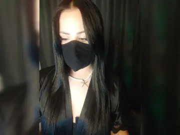 Brown-eyes  live sex cam