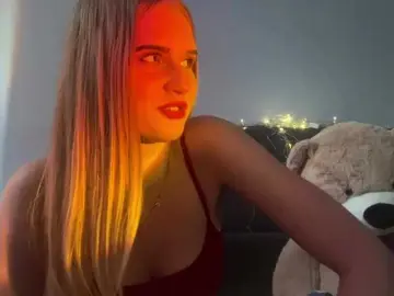 JudieBarkenhagen  live sex cam