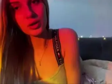 JudieBarkenhagen  live sex cam