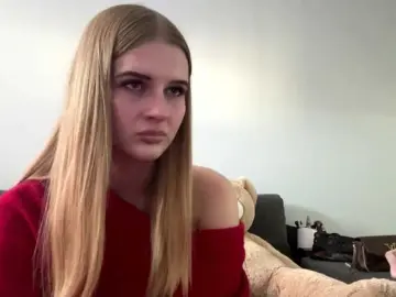 JudieBarkenhagen  live sex cam