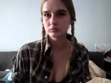 JudieBarkenhagen  live sex cam