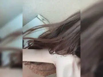Kissa-is-klassa-a  live sex cam