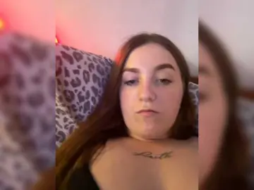 Kissss2424  live sex cam