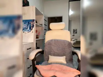 MonnaSky  live sex cam