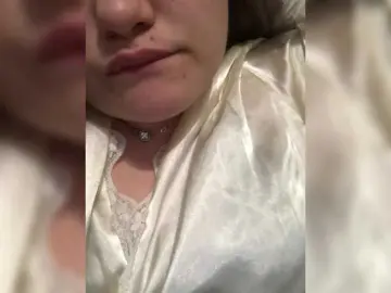 Regina-Lynne  live sex cam