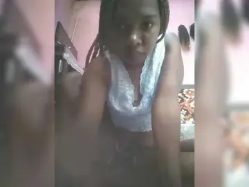 Sarah02  live sex cam