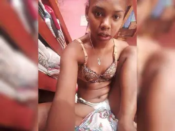 Sarah02  live sex cam
