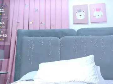 ZaharaFox2  live sex cam