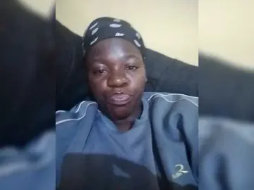 Laluuuu78  live sex cam