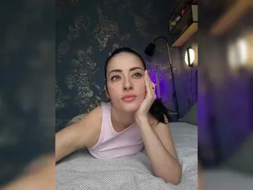 CrazyPussy07  live sex cam