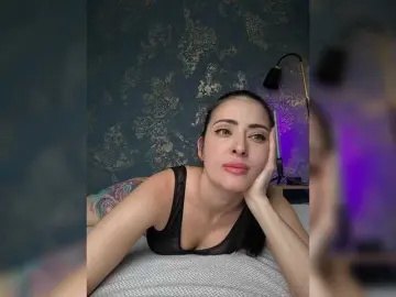 CrazyPussy07  live sex cam