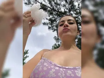 CrazyPussy07  live sex cam