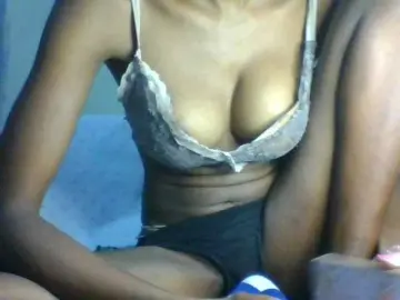 Jennykenya  live sex cam