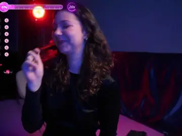 Megan-Cox  live sex cam