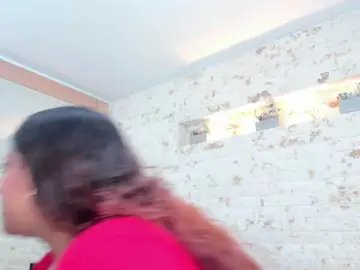 PenelopeRusso  live sex cam