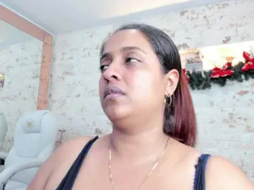 PenelopeRusso  live sex cam