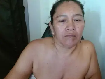 Katiamature  live sex cam