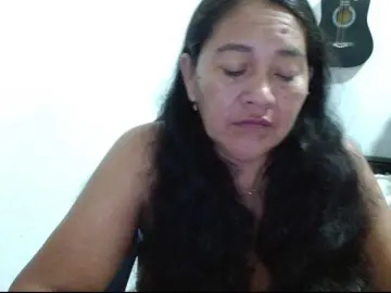 Katiamature  live sex cam