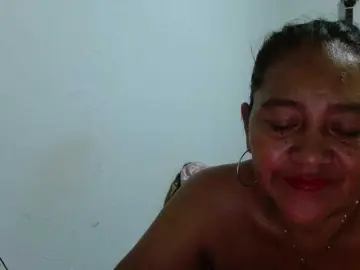 Katiamature  live sex cam