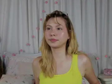 Ronnielotch  live sex cam