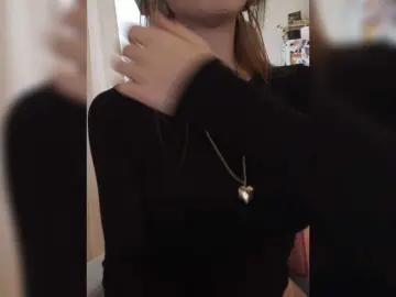 PeachGlowPH  live sex cam