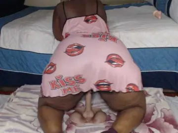 Prettybkack25  live sex cam